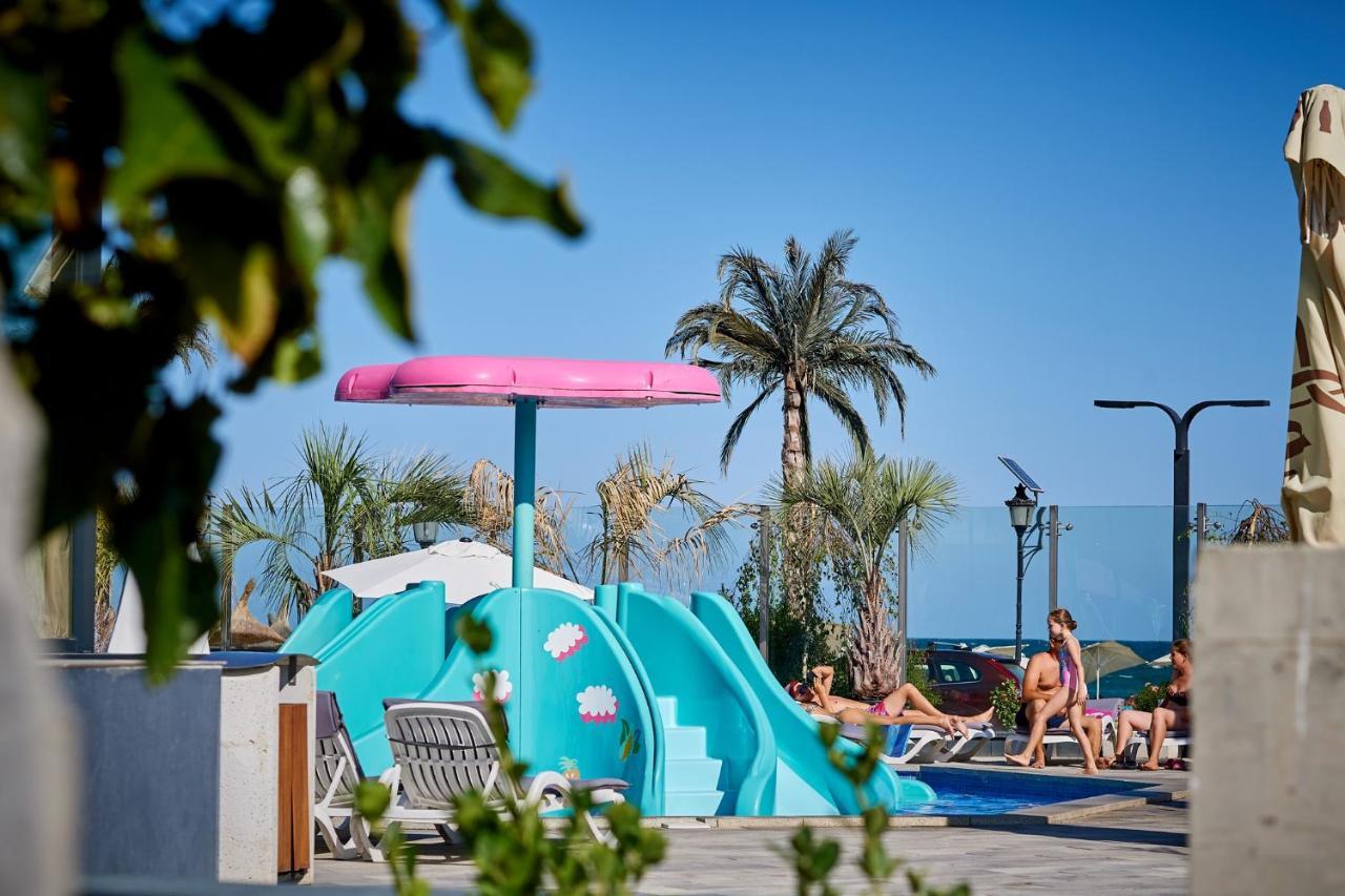 Rusty Sands Apt Spa N Pools Beach Resort Navodari Exterior photo